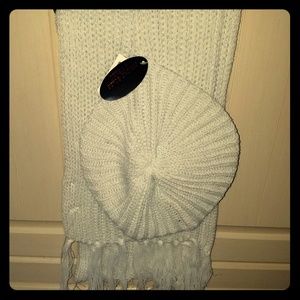 ❤Scarf and Beret Set